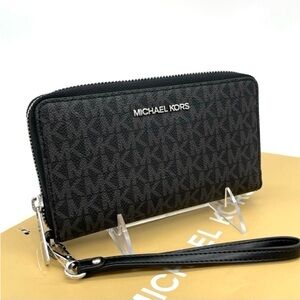 Michael Kors Large Flat Mf Phone Case Wallet Leather Black